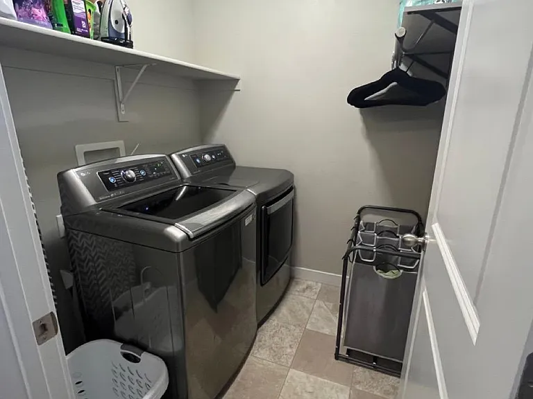 267 E Cordoba Dr — Photo 18