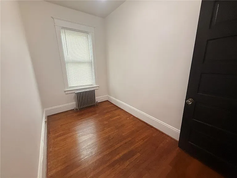 943 Center St #2 — Photo 13