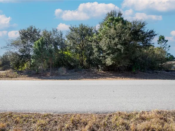 664 Twilight Dr, Lake Placid, FL 33852