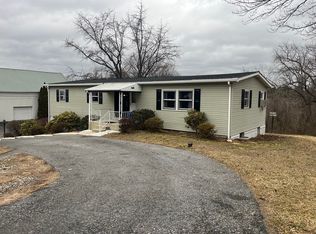 841 Brownsville Rd, Wernersville, PA 19565