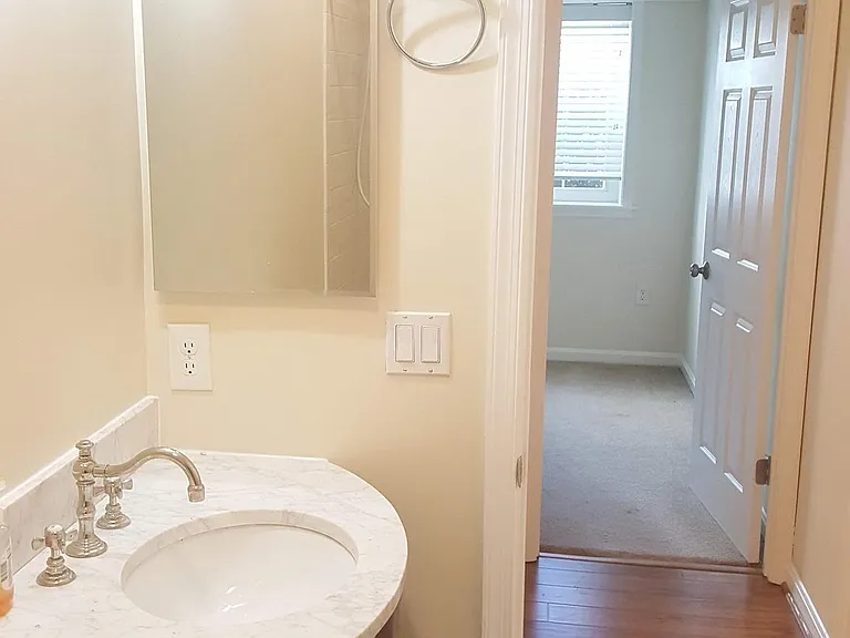 6921 Victoria Dr #A — Photo 12