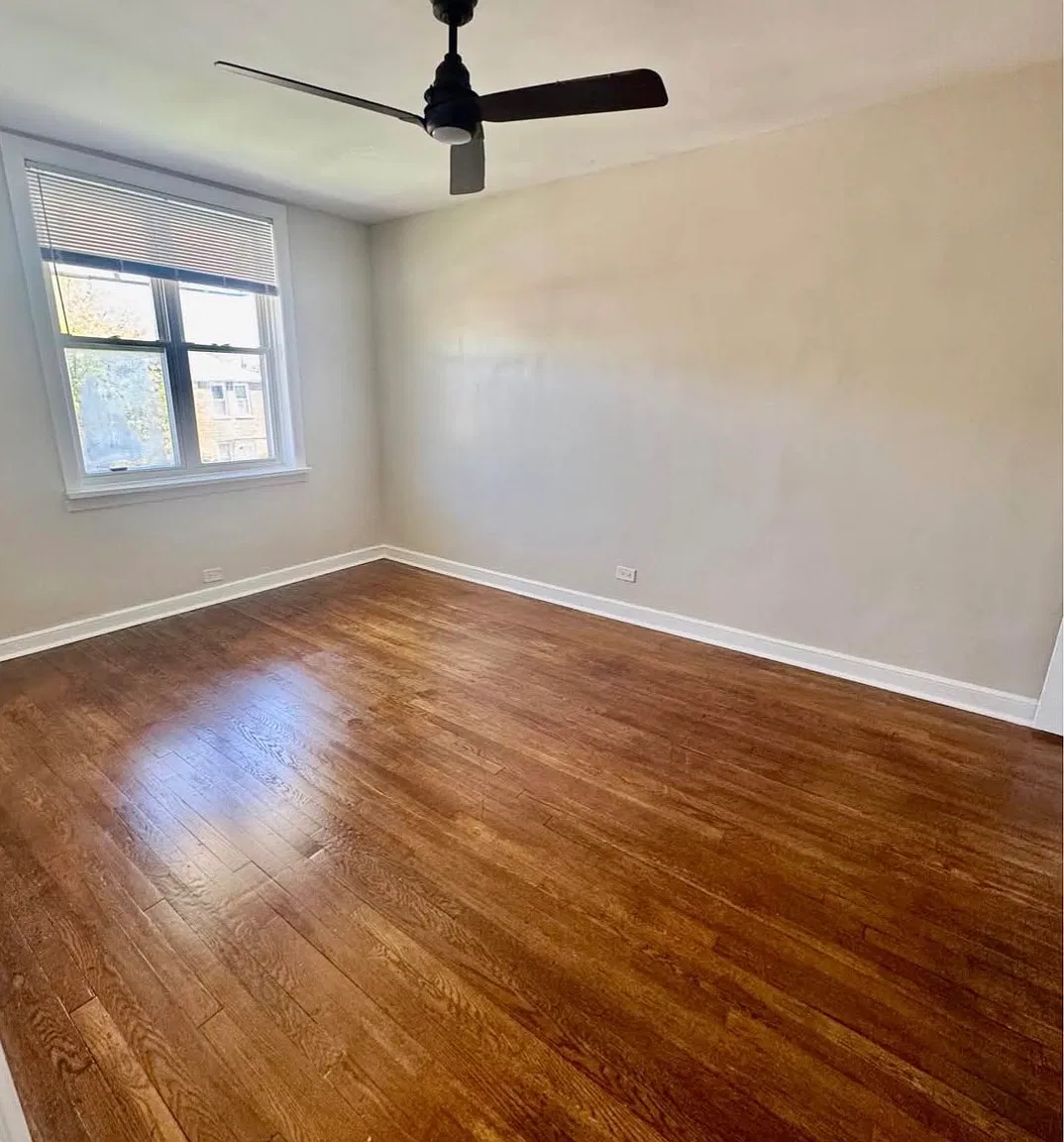 3 bed, 1300 sqft, $3,600 — Photo 4