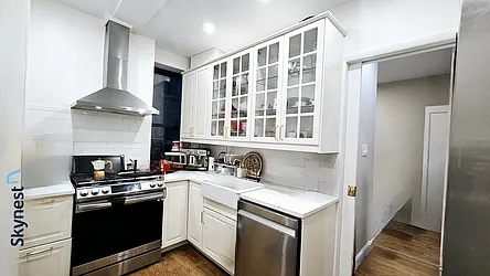 Rented by Skynest 