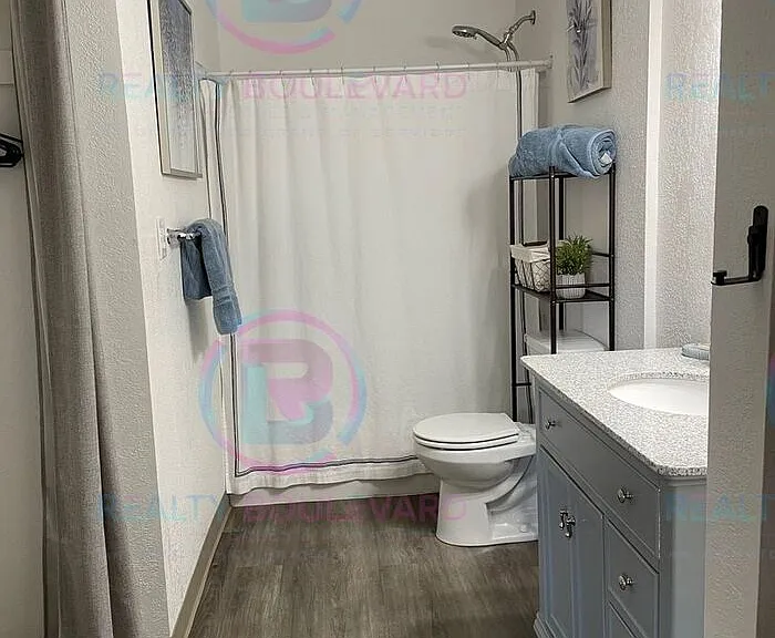 2450 Lymbery St — Photo 9