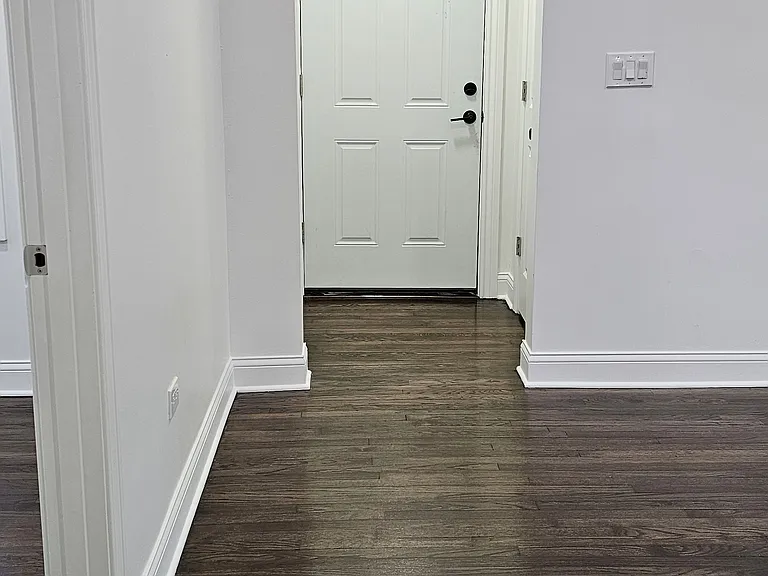 11712 S Harding Ave — Photo 23