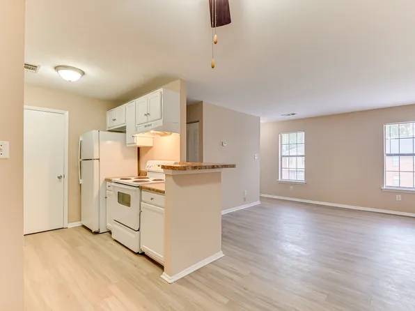 Hunters Run Apartments