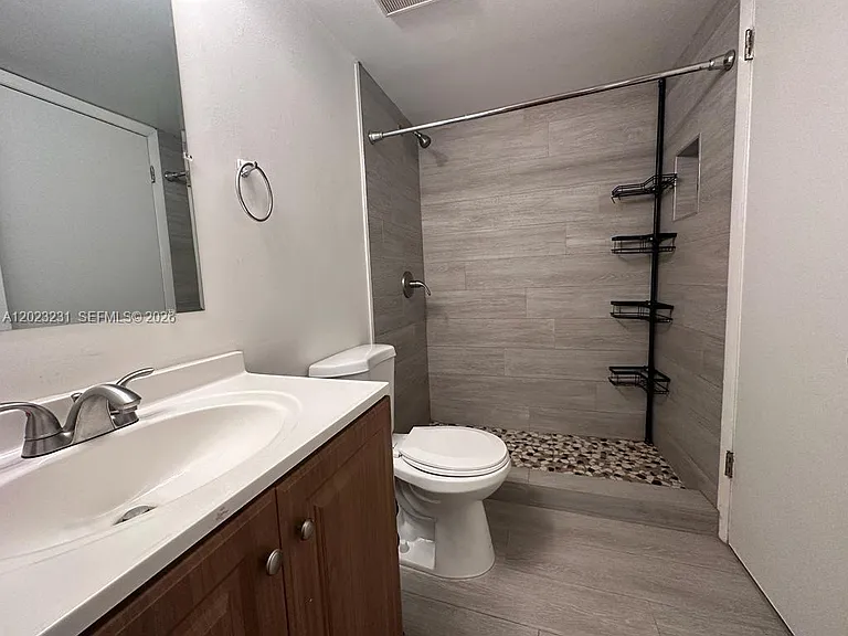 9934 Nob Hill Pl #9934 — Photo 4