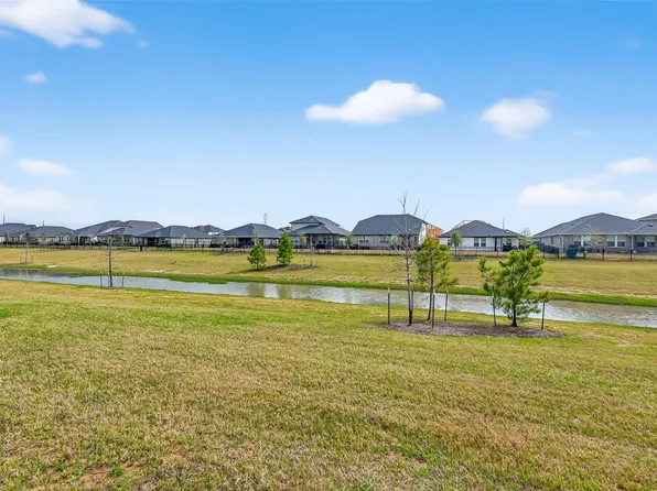 27103 Blue Pool Dr, Katy, TX 77493