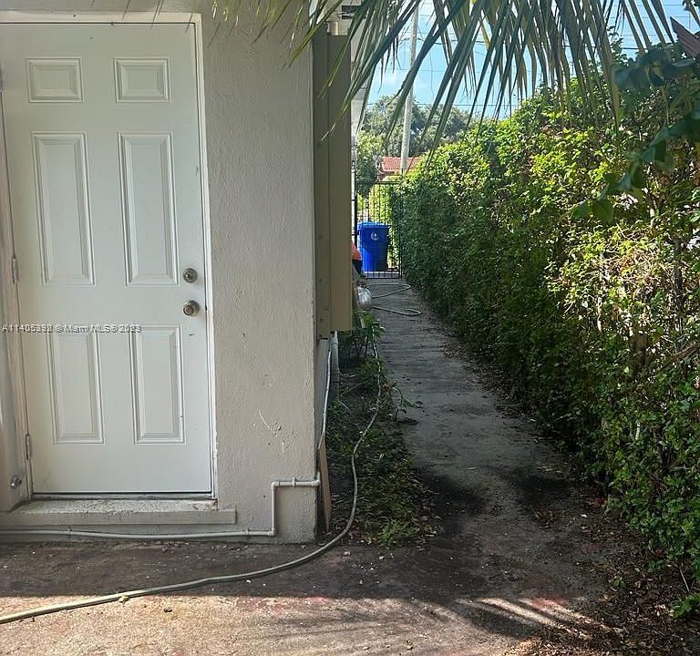 1st image of 1735 NW 5th St #C