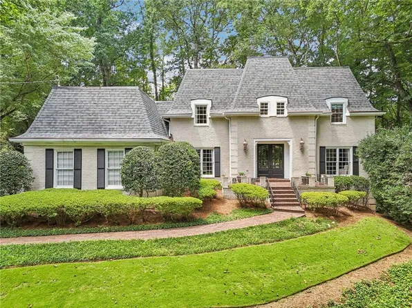 1382 W Wesley Rd NW, Atlanta, GA 30327