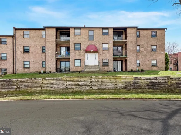 1515 Valley Dr #1515, West Chester, PA 19382
