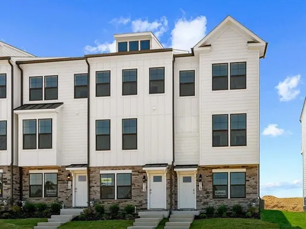 713 Courier Ln, Frederick, MD 21701