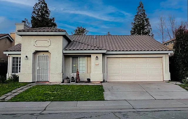 2172 Beatty Way