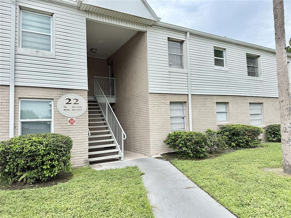 1st image of 7210 N MANHATTAN AVE #2224