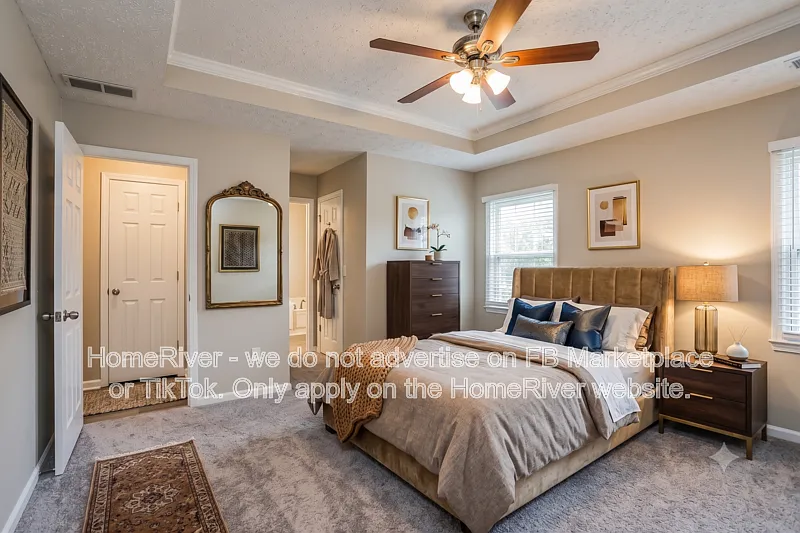 3 bed, 2.0 bath, 1714 sqft, $2,095 — Photo 4