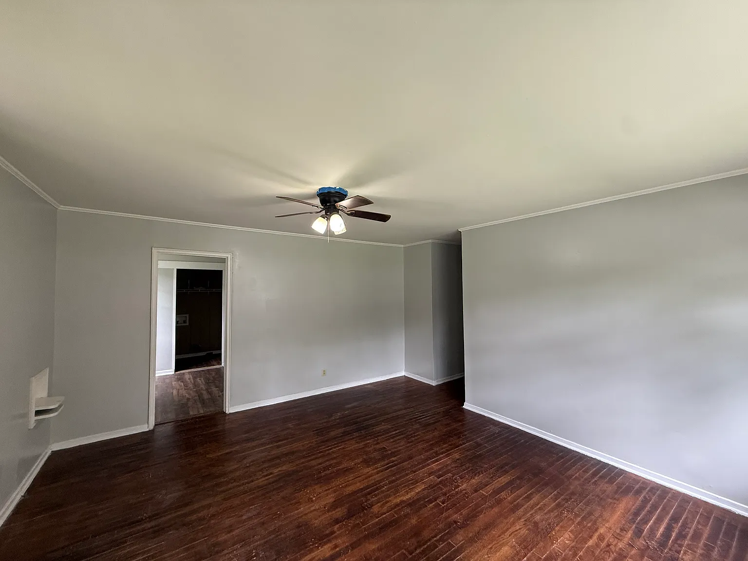 3 bed, 925 sqft, $925 — Photo 3