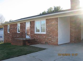 139 Inn View Dr, Inman, SC 29349