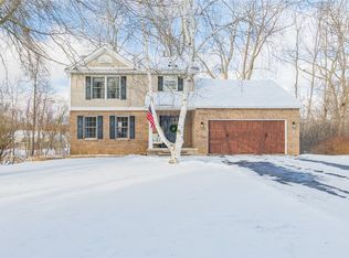 131 Battle Green Dr, Rochester, NY 14624