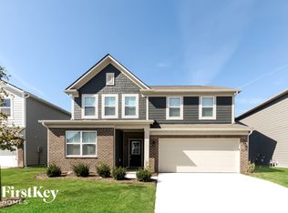 2311 S Carlota Dr, New Palestine, IN 46163