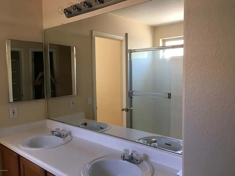 7911 W School Hill Pl — Photo 8