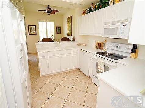 3rd image of 3455 Grand Cypress Dr