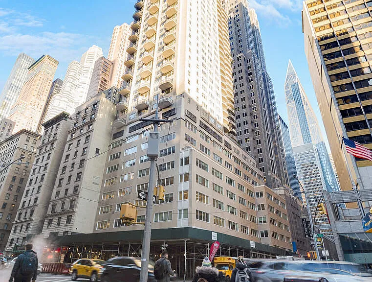 159 W 53rd St #18A — Photo 9