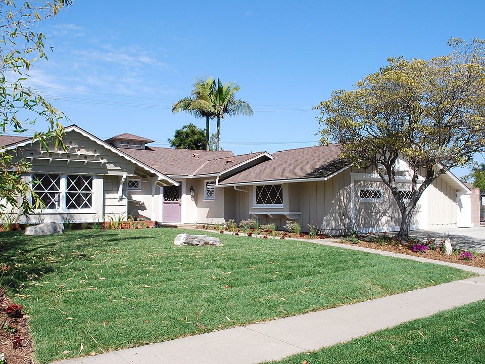 2nd image of 3101 Coleridge Dr