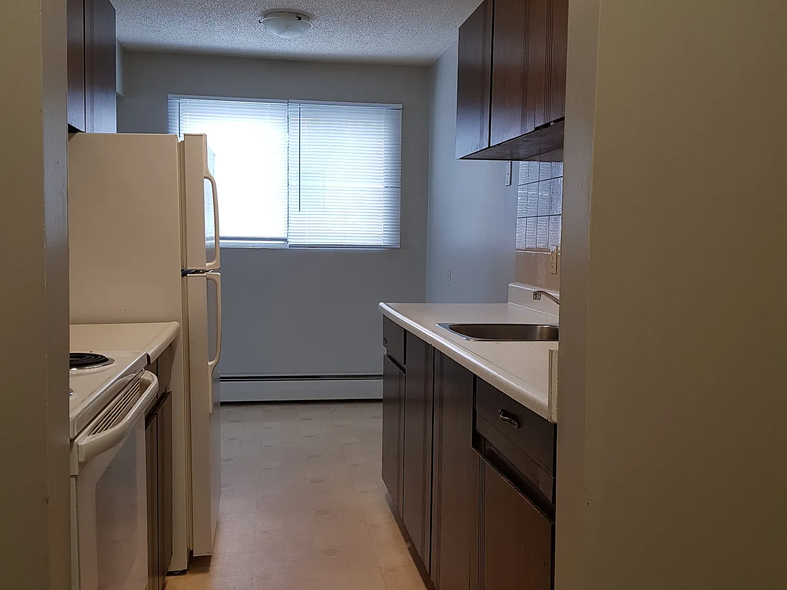 Conveniently located Suite Steps from Red Deer Hospital (RP054) — Photo 3