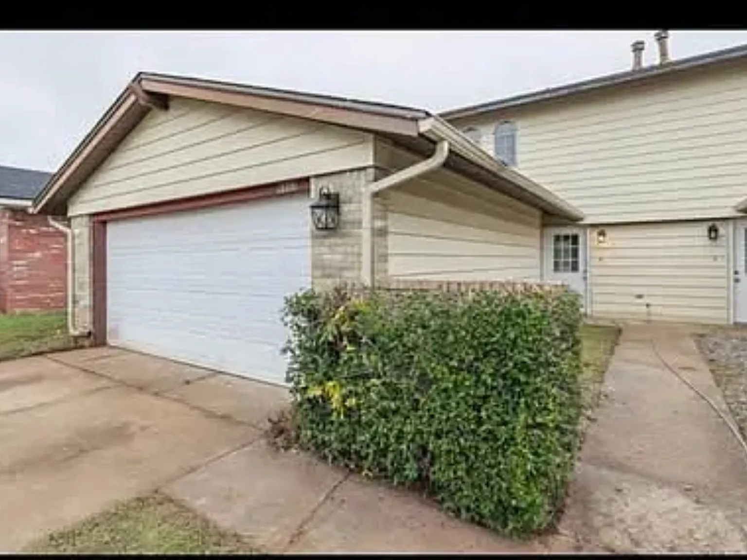 3 bed, 3.5 bath, 1820 sqft, $1,795 — Photo 2