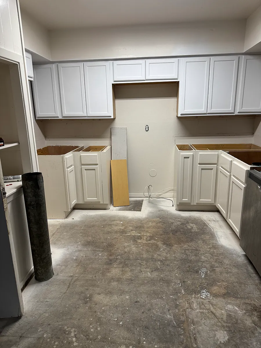 Building Photo - 802 Wisteria Way