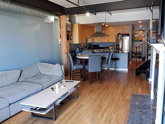 living, dining kitchen