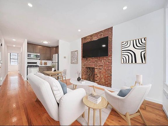 2nd image of 408 W 49th St APT 4