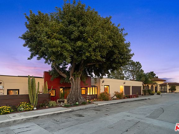 2nd image of 2204 Maravilla Dr