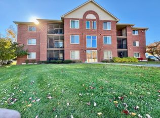 6950 Heritage Cir #4-1A, Orland Park, IL 60462