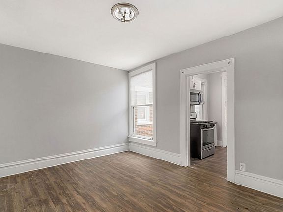 5th image of 24 E 2nd Ave APT 9