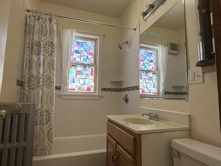 3965 Washington St #3R — Photo 9