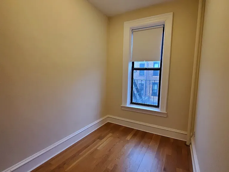 449 3rd St #3R — Photo 24