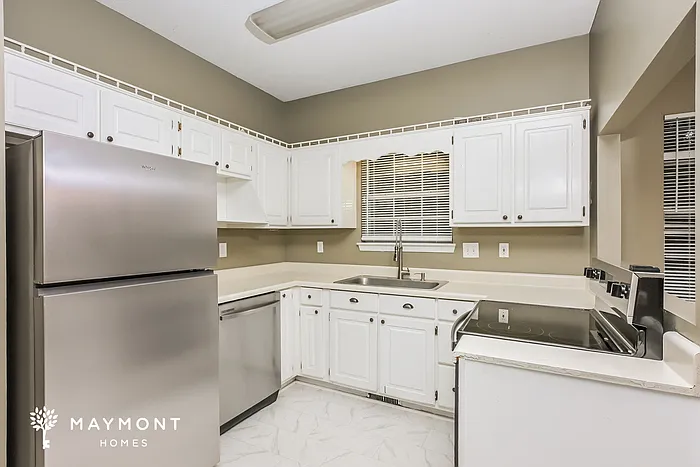 141 Parklane Pl — Photo 8