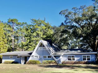 103 Pretty Pond Ln, Defuniak Springs, FL 32433