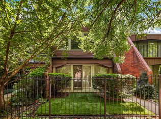 807 S Laflin St, Chicago, IL 60607