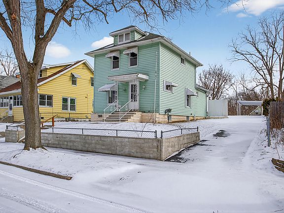 4th image of 503 Gilbert St