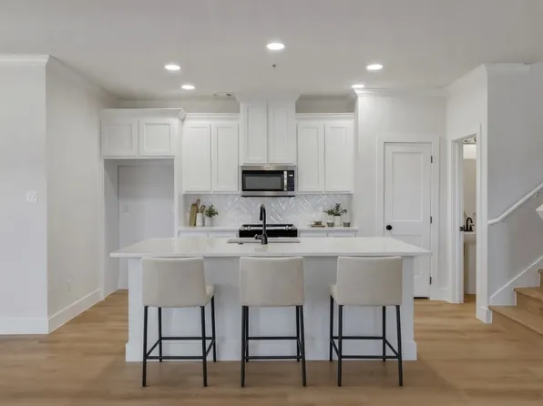 6224 Madrone Ct, Plano, TX 75074