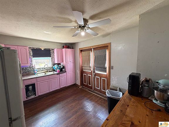 4th image of 867 Witt Rd