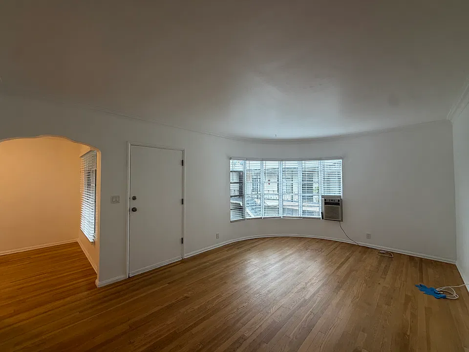 4201 Los Feliz Blvd #4