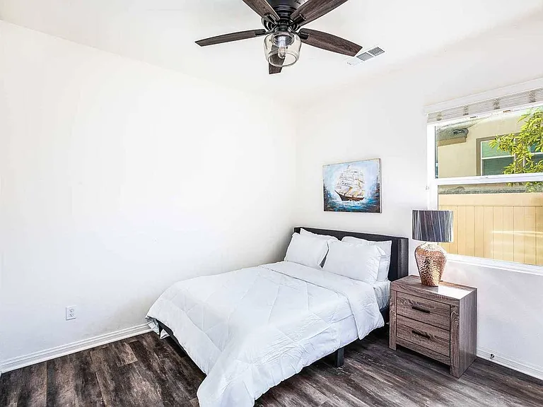863 Harvest Ave — Photo 30