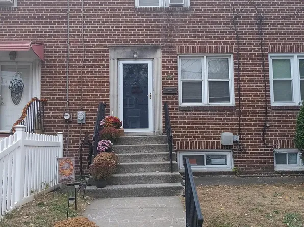 318 Cooper Ave, Woodlynne, NJ 08107