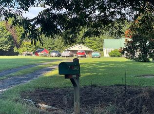 1295 Parham Rd, Griffin, GA 30223