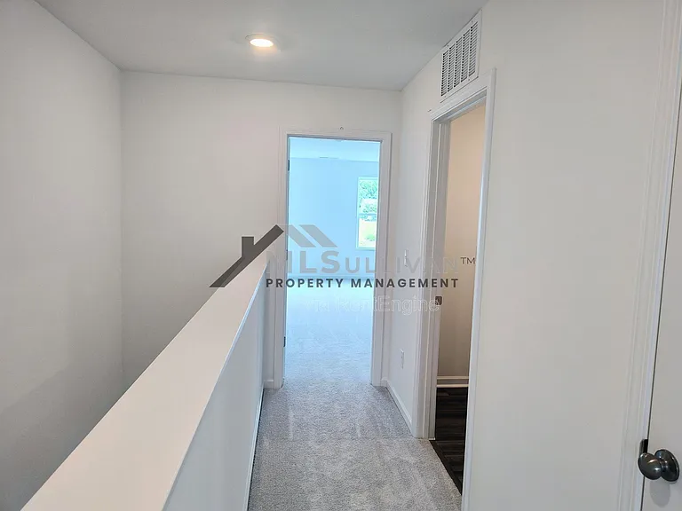 875 Pilot St — Photo 14