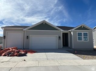 2176 E Granite Ln, Eagle Mountain, UT 84005