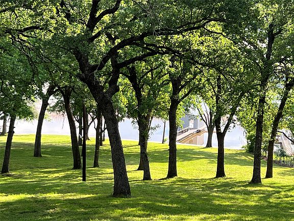 2nd image of 7342 Briar Rd